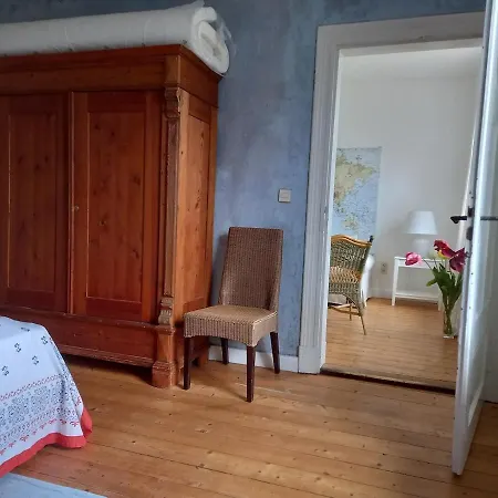 公寓 Charming Flat With Wood Stove On A Large Farm